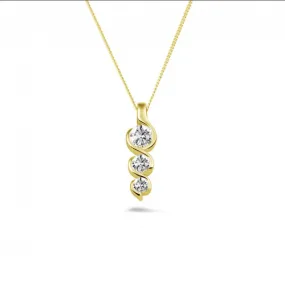 0.57 quilates trilogía colgante diamante en oro amarillo 