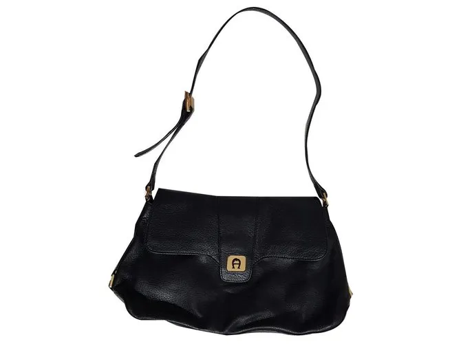 Aigner Bolsos de mano Negro 