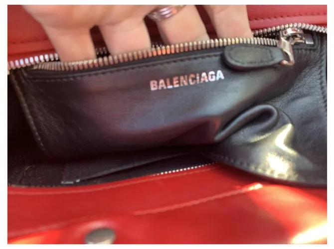 Balenciaga Bolsos de mano Roja 