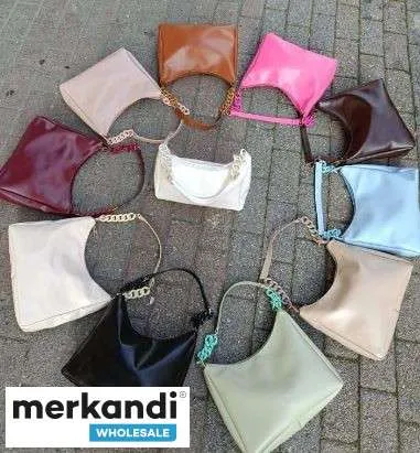 Bolsos de moda para mujer de buena calidad de Turquía disponibles para la venta al por mayor a precios asequibles.