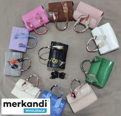 Bolsos de moda para mujer de buena calidad de Turquía disponibles para la venta al por mayor a precios asequibles.