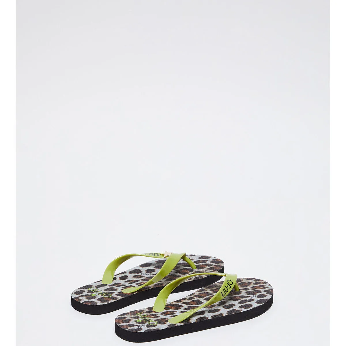 Chanclas de playa con estampado animal