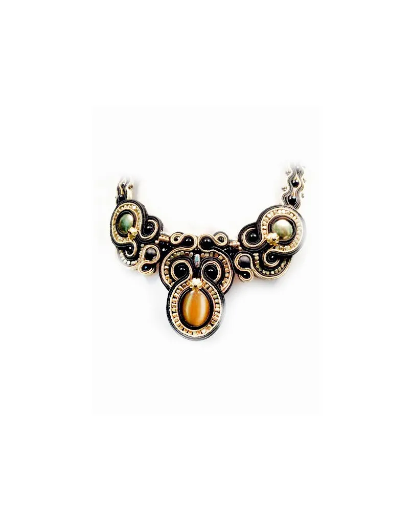 GARGANTILLA DE DISEÑO SOUTACHE, ORO CON NEGRO PEQUEÑA