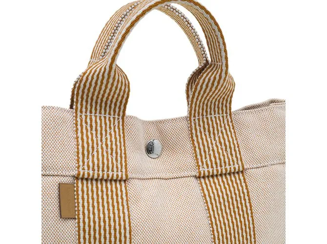 Hermès Bolsos de mano Beige 