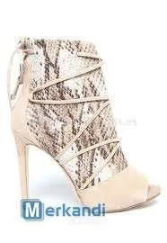 Lote de zapatos de mujer GUESS - Mezcla de modelos en stock - Marca GUESS