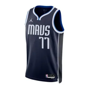 LUKA DONCIC DALLAS MAVERICKS STATEMENT EDITION SWINGMAN JERSEY