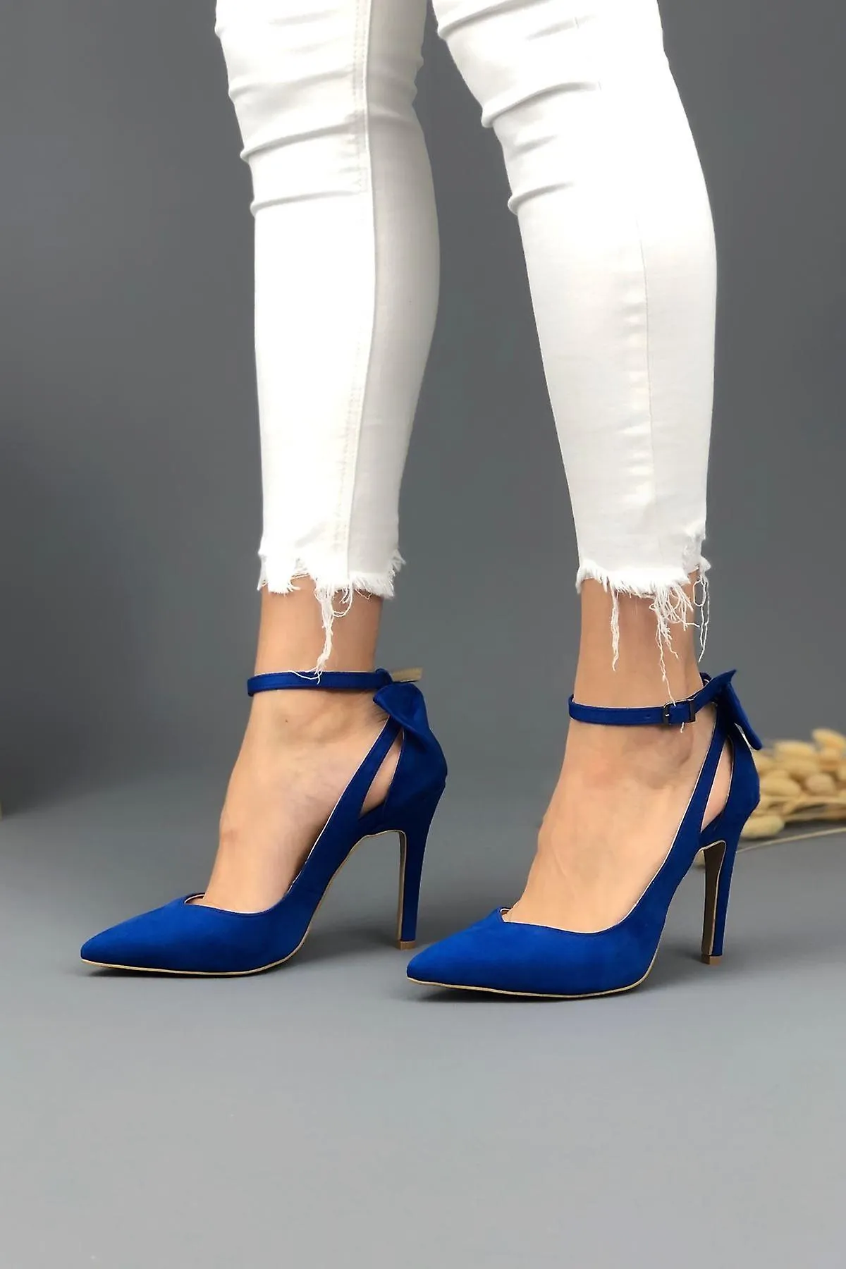 Zapatos de tacón alto hechos a mano para mujer casual de hermoso diseño